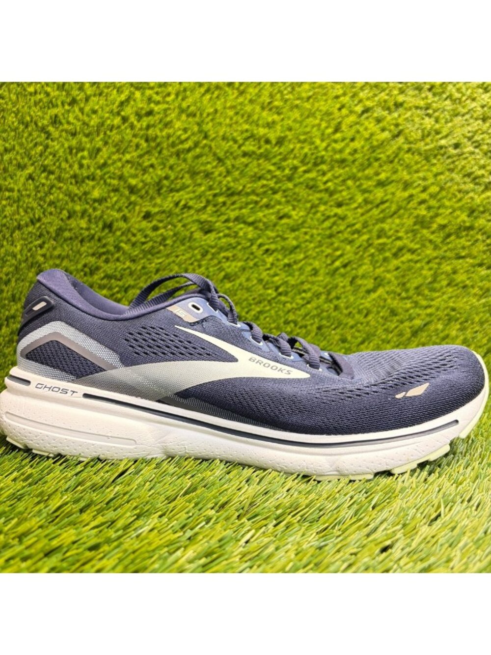 Brooks Ghost 15 Womens Size 10.5 Blue White Athletic Running Shoes Sneakers